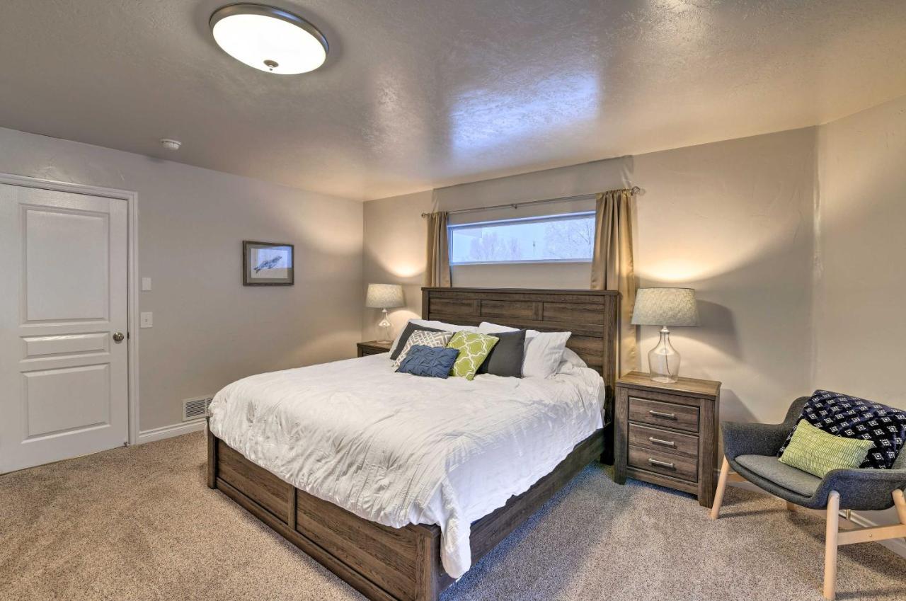 Cozy Anchorage Townhome Less Than Half Mile To Jewel Lake! Eksteriør bilde