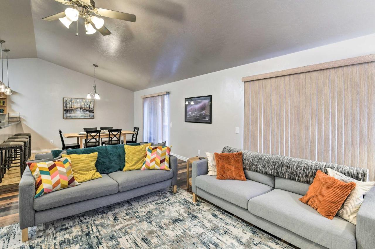 Cozy Anchorage Townhome Less Than Half Mile To Jewel Lake! Eksteriør bilde